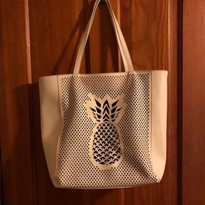 Pineapple Purse
